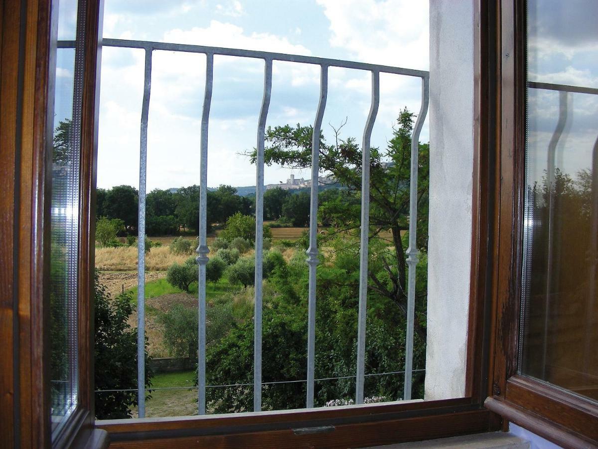 B&B Torrematta Асизи Екстериор снимка